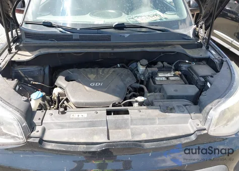 2015 Kia Soul z USA, uszkodzony, nr VIN KNDJN2A25F7216766